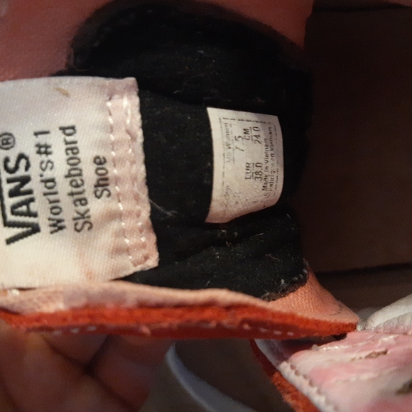 Red high top vans - Picture 2 of 2